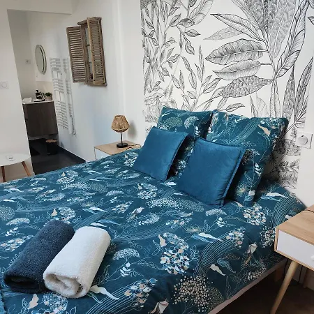 Gîte Les Piraudières Noyant-de-Touraine Chambre photo